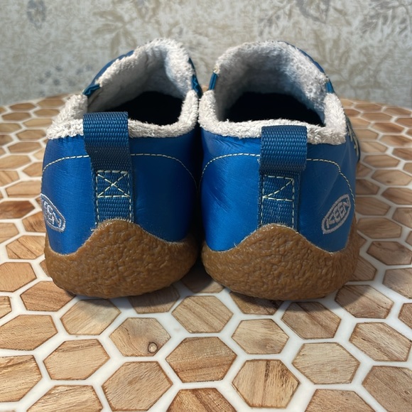 Keen Women's Blue Cush Howser Quilted Fleece Lined Size 7 Slip On Shoes - Picture 3 of 11